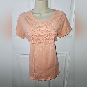 The North Face Woman's slim fit tee